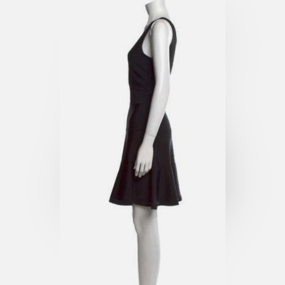 Diane Von Furstenberg DVF Sleeveless Scoop Neck Stretch Black Dress Size Large - Picture 2 of 13